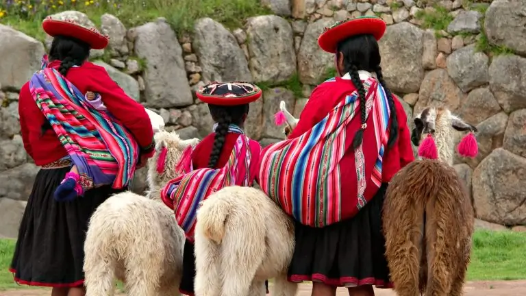 Traditional moment in the Peruvian Andes